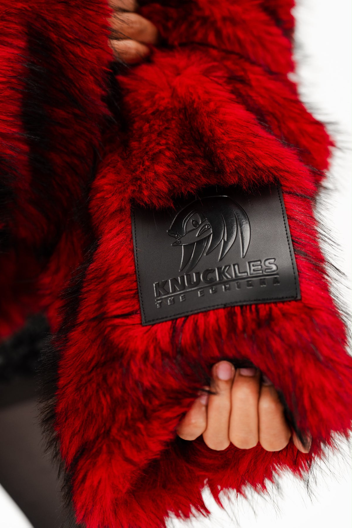PRE-ORDER: KNUCKLES FLUFFY JACKET