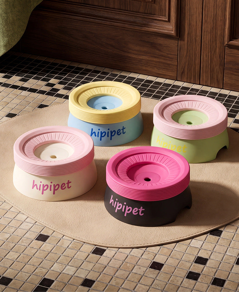 New dog bowl with a non-wetting mouth and floating water bowl