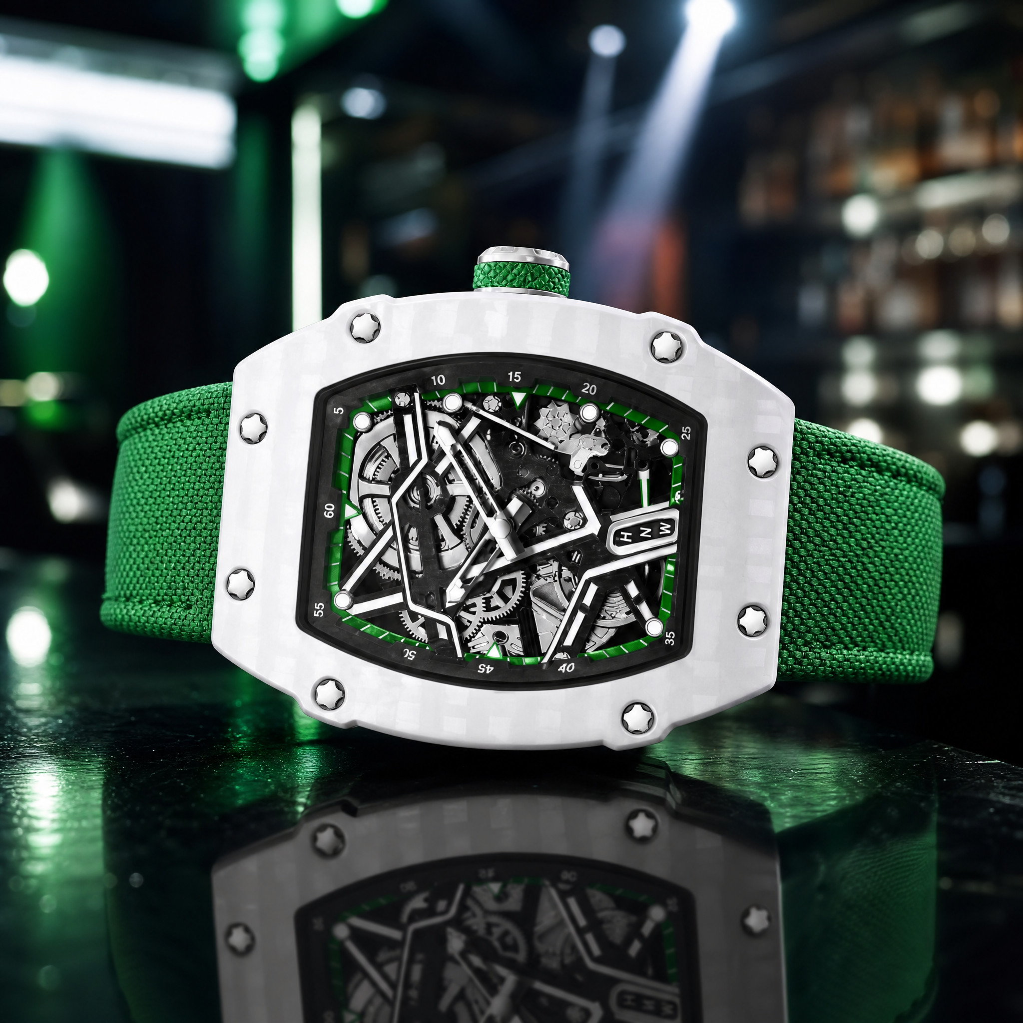 VANTERO - Tonneau Skeleton Watch